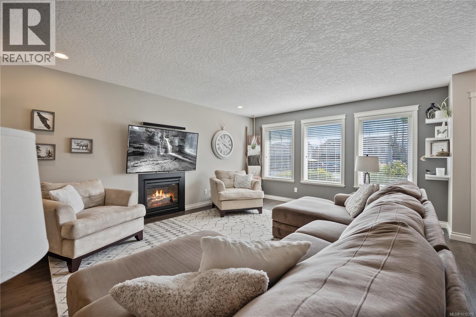 












2806 Piercy Ave

,
Courtenay,




British Columbia
V9N7E3

