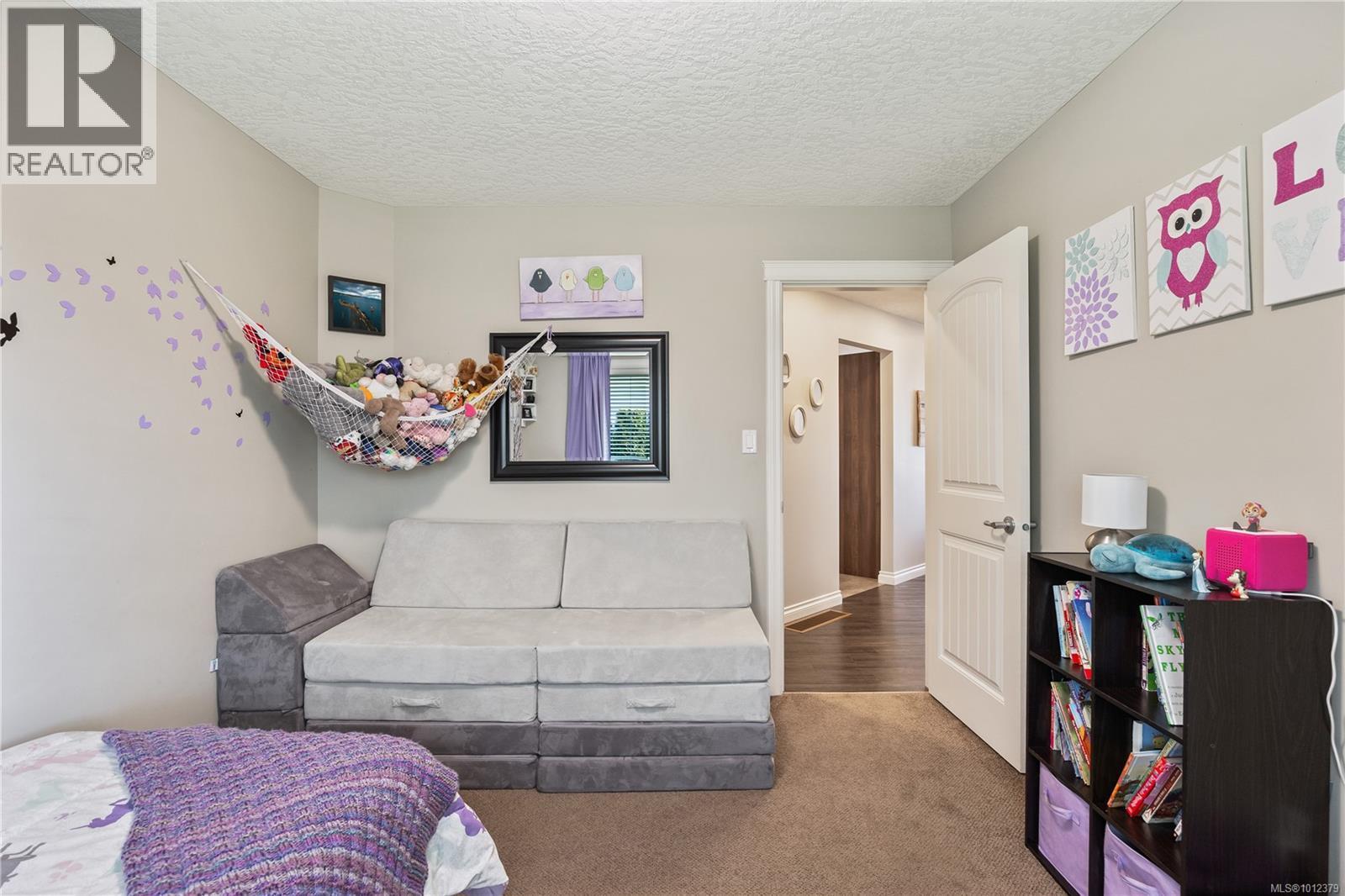 












2806 Piercy Ave

,
Courtenay,




British Columbia
V9N7E3

