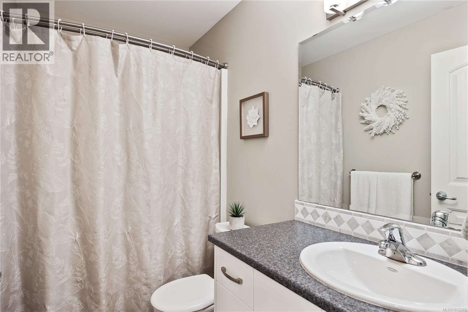 












2806 Piercy Ave

,
Courtenay,




British Columbia
V9N7E3

