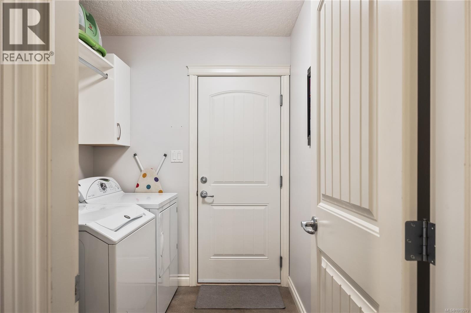 












2806 Piercy Ave

,
Courtenay,




British Columbia
V9N7E3


