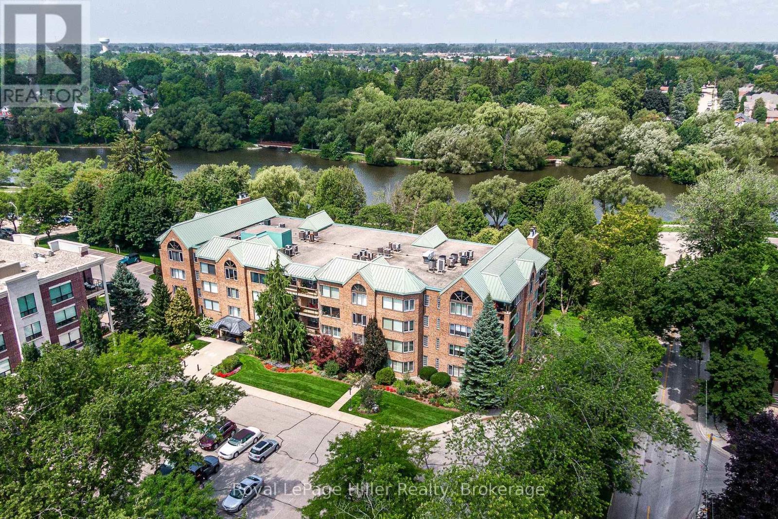 












205 - 30 FRONT STREET

,
Stratford,




Ontario
N5A7S3

