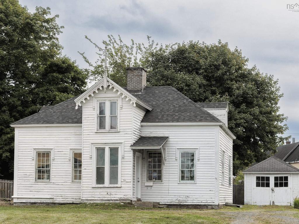 












29 Willow Street

,
Truro,




NS
B2N 4Z5

