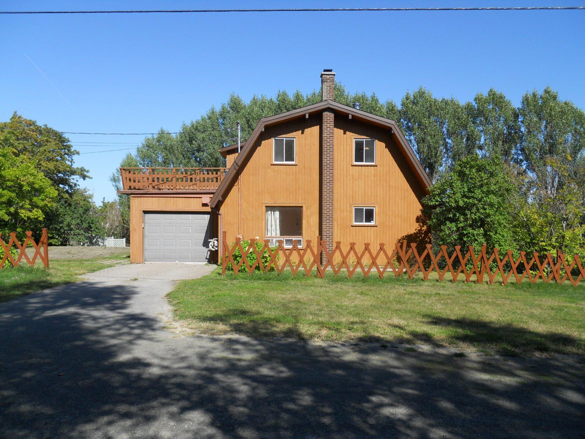 









624


Av. du Sanatorium

,
Mont-Joli,




QC
G5H1V7

