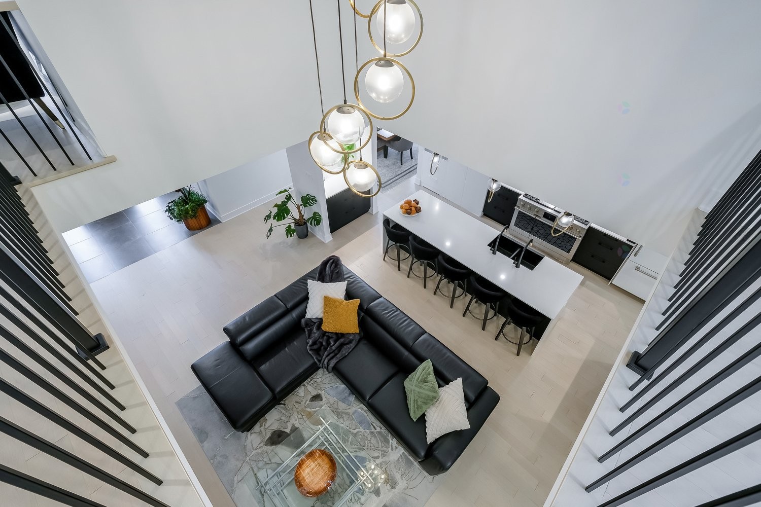 









880


Rue des Bernaches

,
Mont-Saint-Hilaire,




QC
J3H0C4

