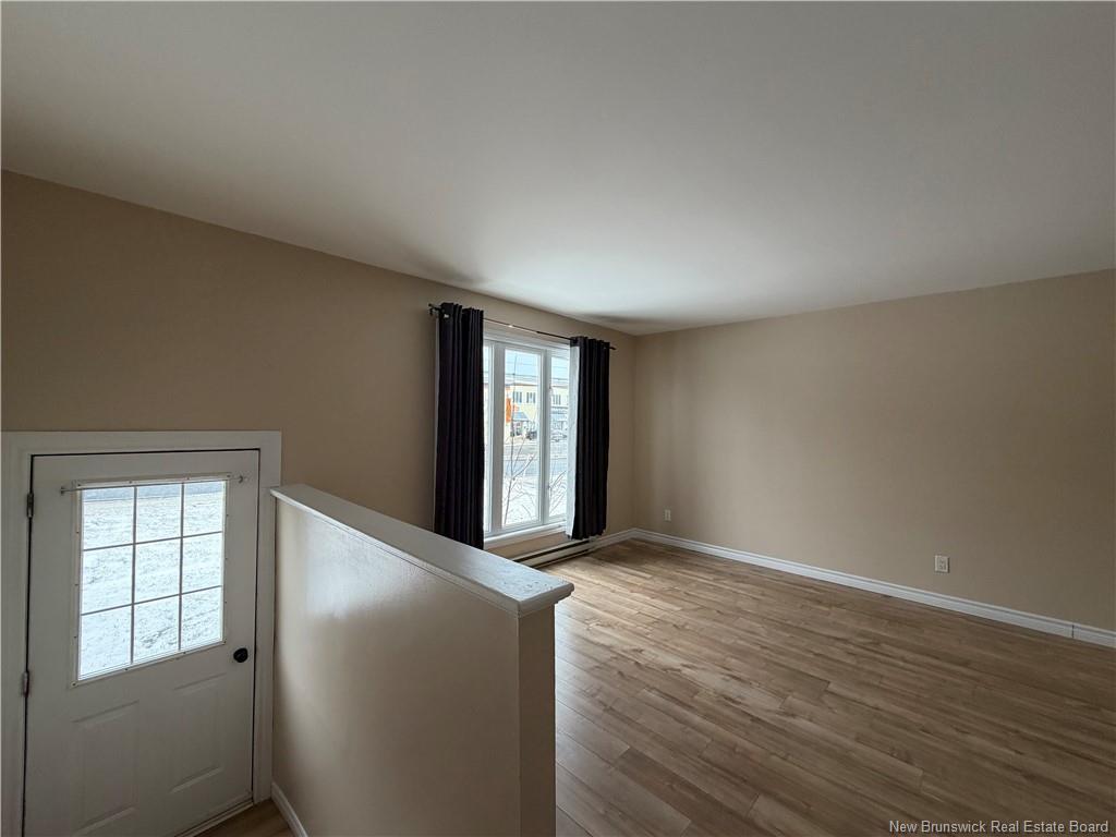 









543-545


St Anne

,
Bathurst,




NB
E2Z 2R2

