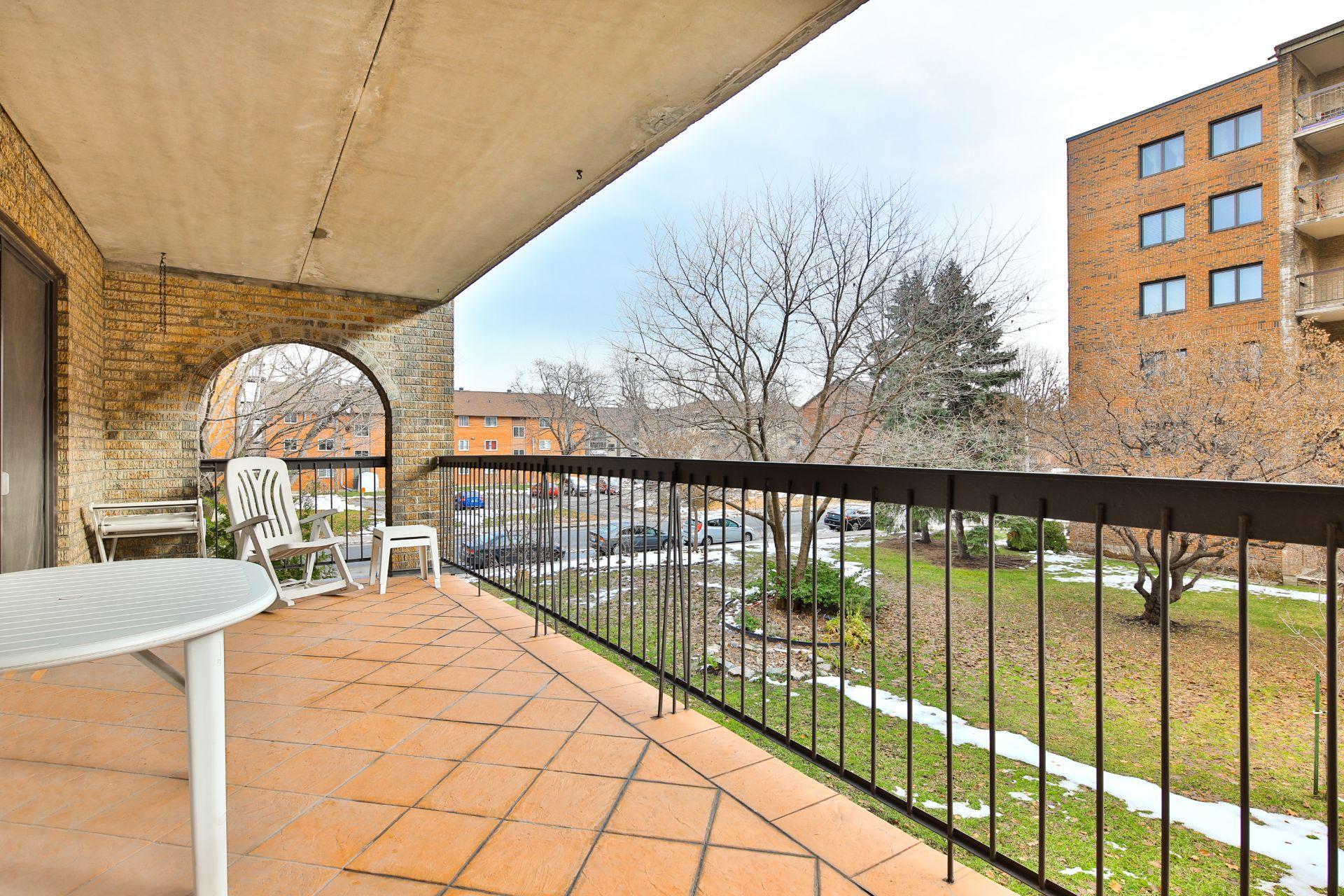 









7060


Av. Giraud

, 106,
Montréal (Anjou),




QC
H1J2J7

