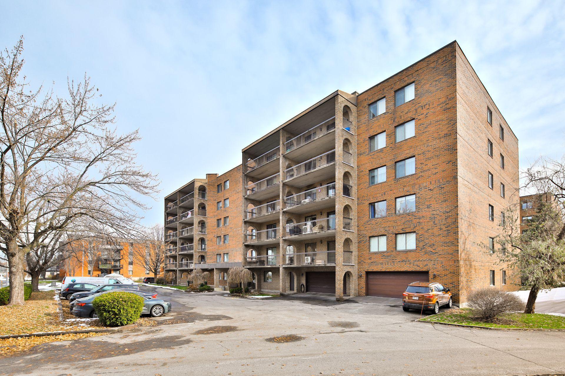 









7060


Av. Giraud

, 106,
Montréal (Anjou),




QC
H1J2J7

