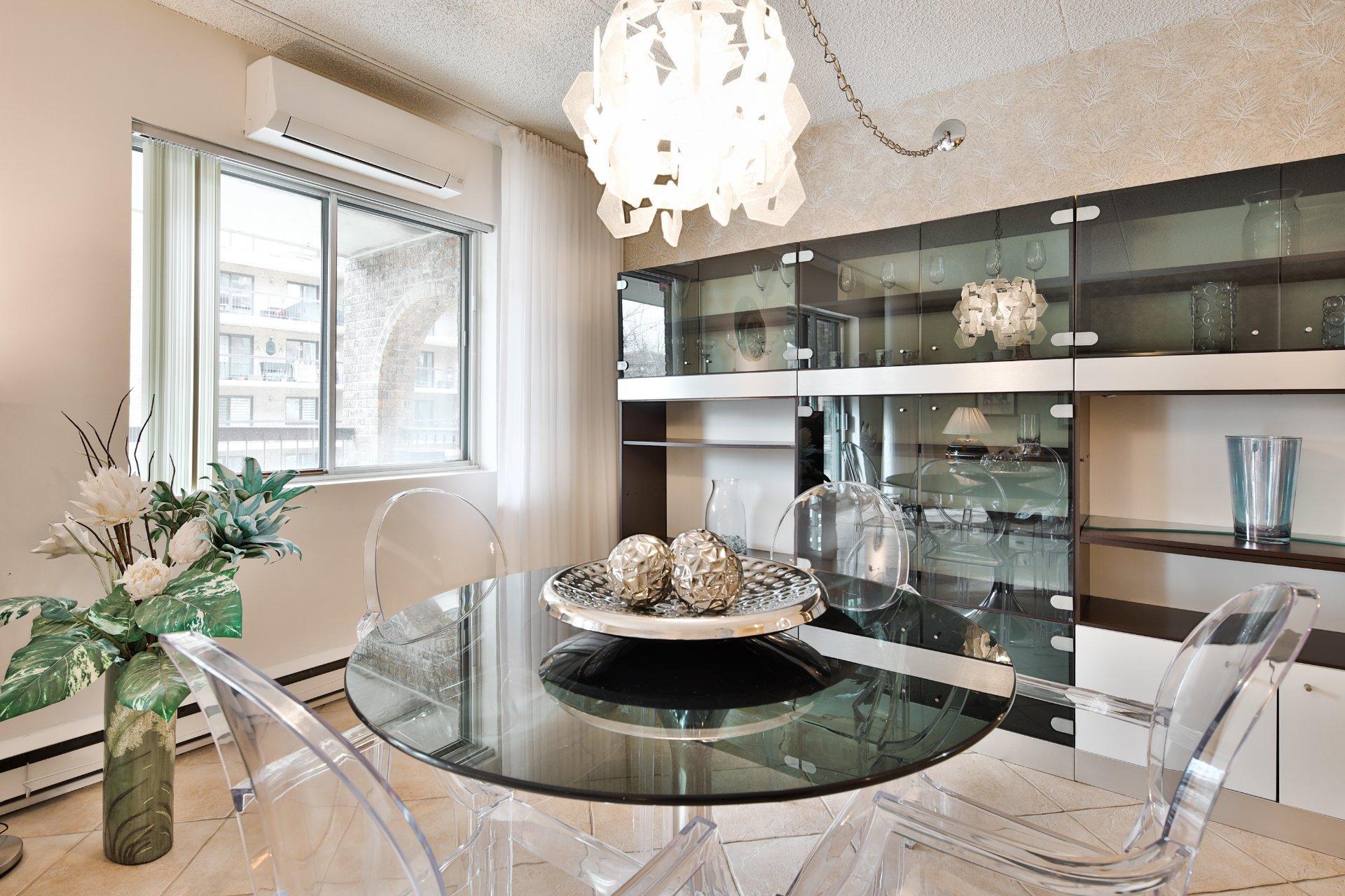 









7060


Av. Giraud

, 106,
Montréal (Anjou),




QC
H1J2J7

