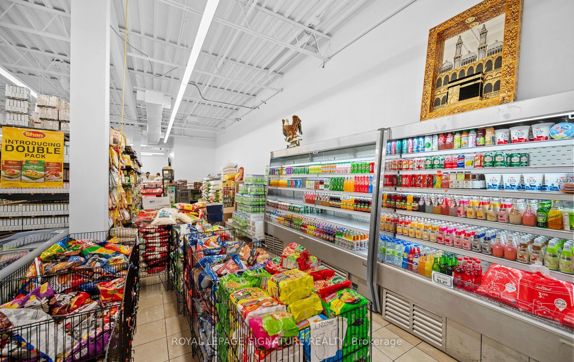 









3200


Erin Mills

Parkway, 1A,
Mississauga,




ON
L5L 1W8

