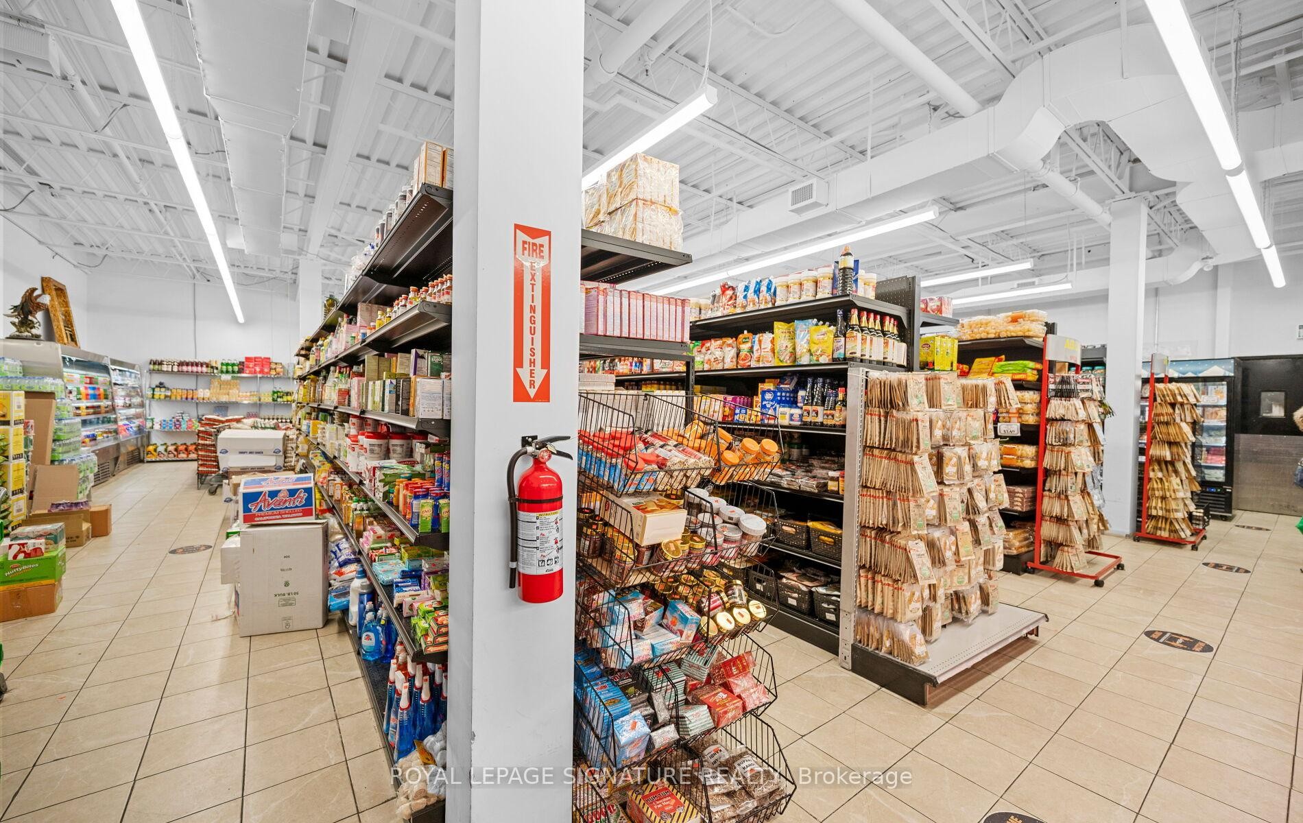 









3200


Erin Mills

Parkway, 1A,
Mississauga,




ON
L5L 1W8

