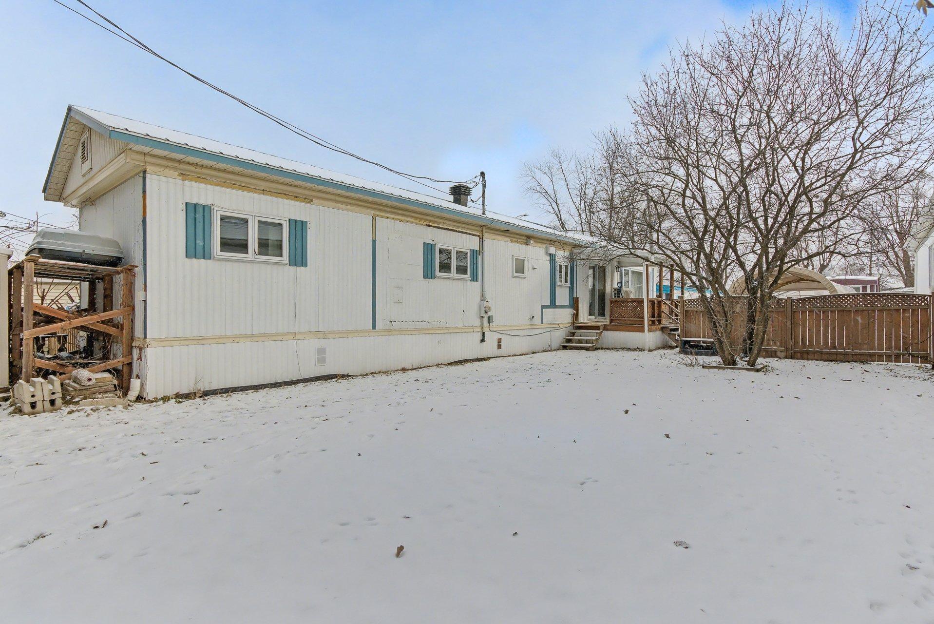 









3950


Boul. Sir-Wilfrid-Laurier

, 316,
Longueuil (Saint-Hubert),




QC
J3Y5Y9

