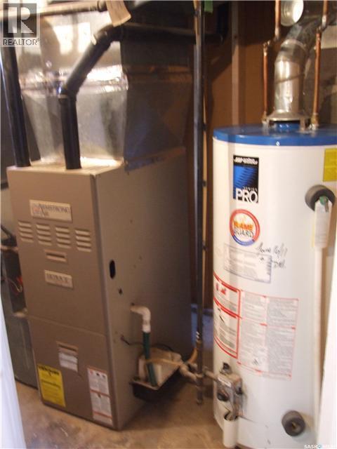 












311 3rd AVENUE E

,
Leader,




Saskatchewan
S0N1H0

