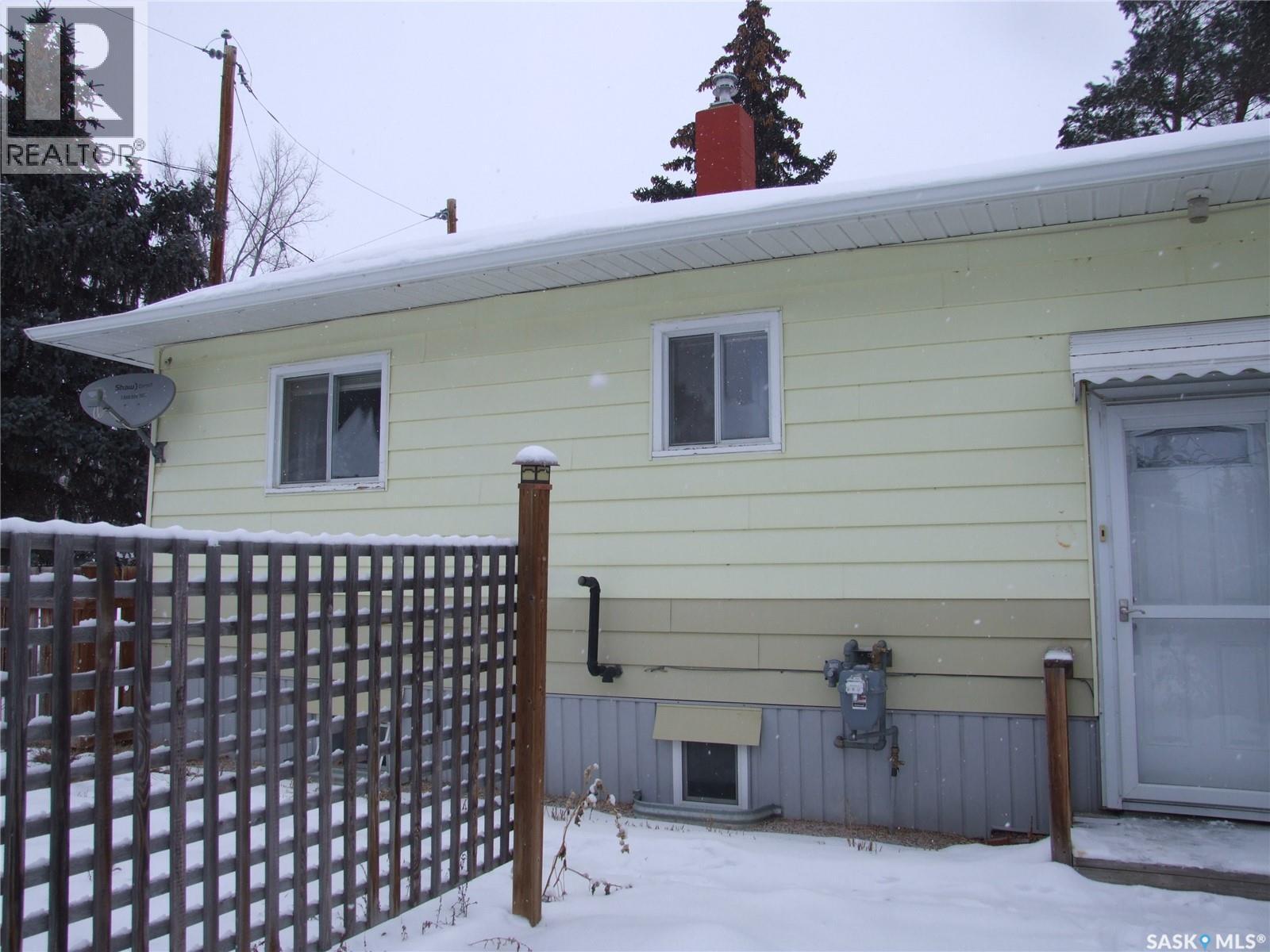 












311 3rd AVENUE E

,
Leader,




Saskatchewan
S0N1H0

