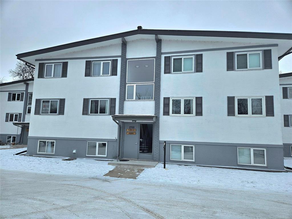 












1721 SHOREPOINTE Village

,
Gimli,




Manitoba
R0C1B1

