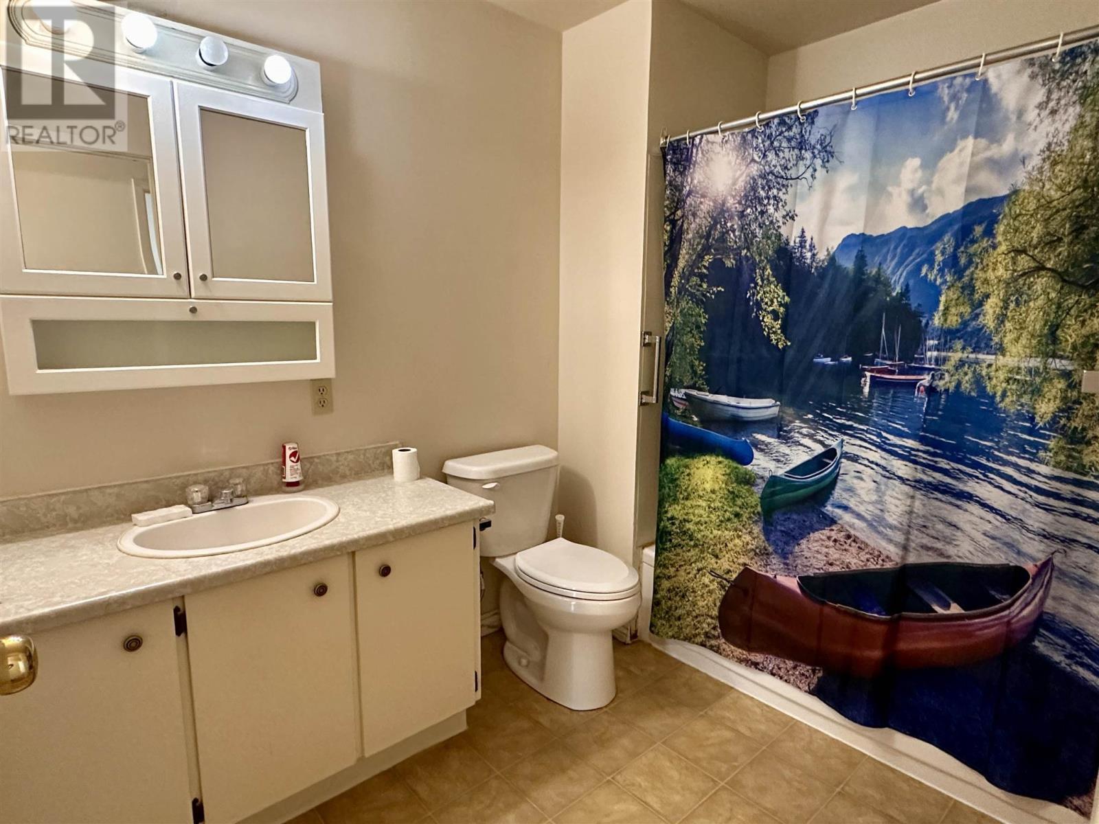 












38 Beckett BLVD

,
Elliot Lake,




Ontario
P5A3P7

