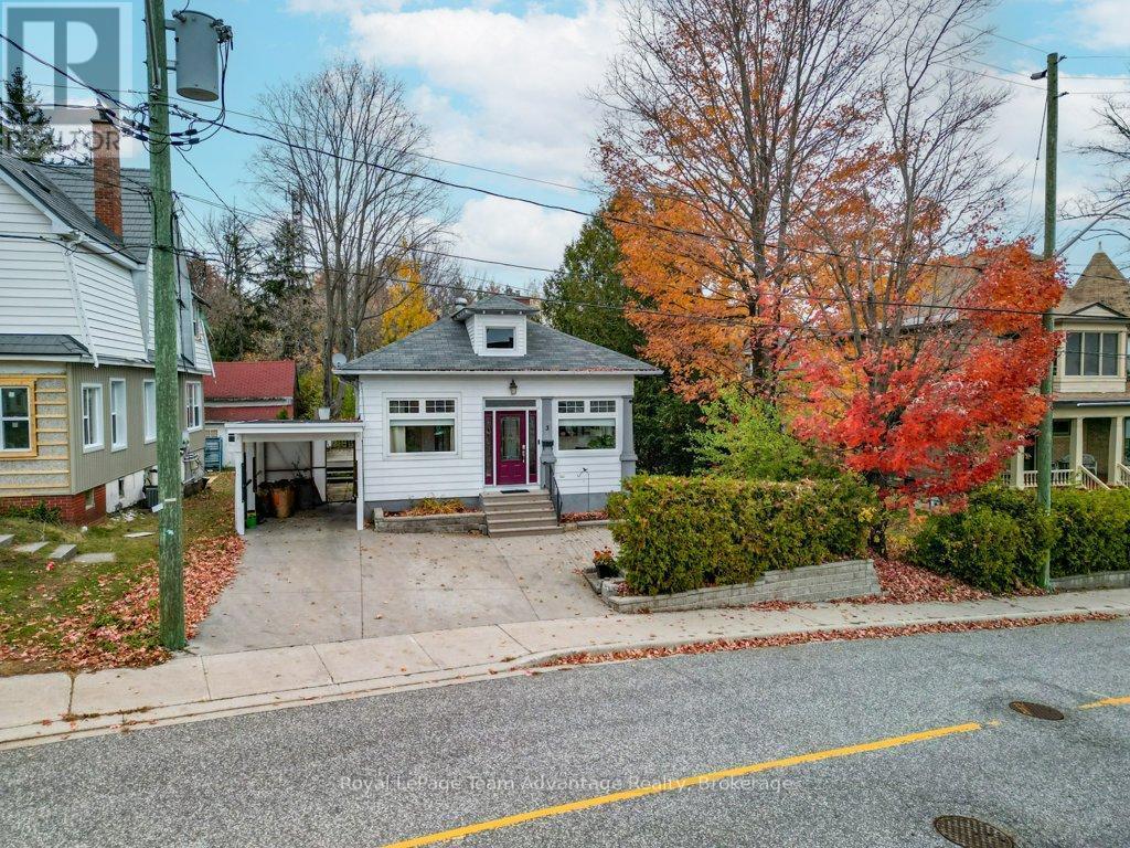 












3 BELVEDERE AVENUE

,
Parry Sound,




Ontario
P2A1Z8

