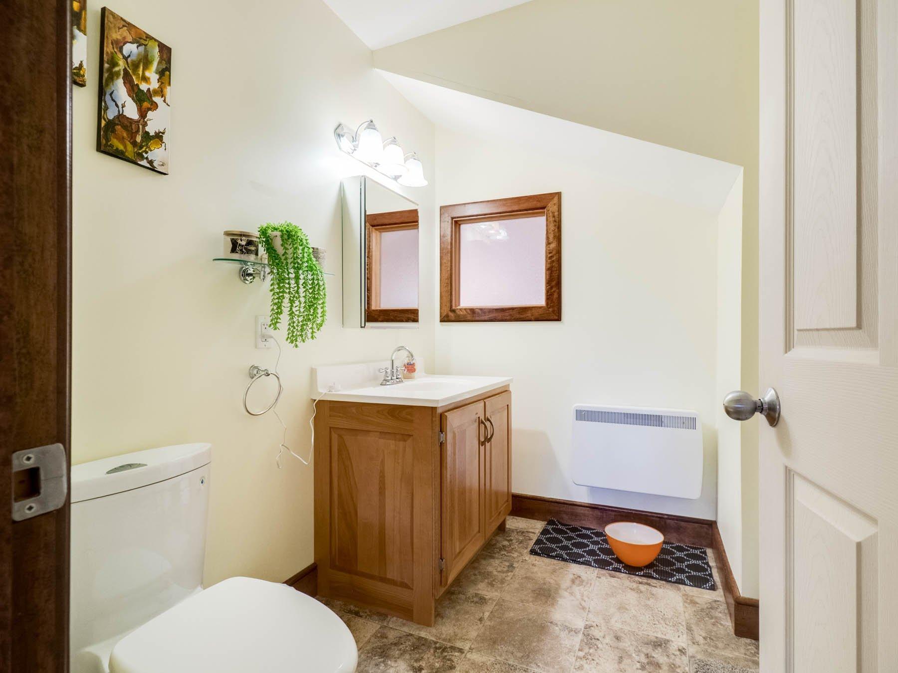 









128


Route 138A

,
Godmanchester,




QC
J0S1C0

