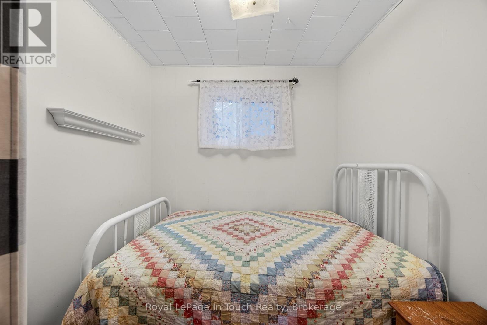 












85 TINY BEACHES ROAD S

,
Tiny,




Ontario
L0L2J0

