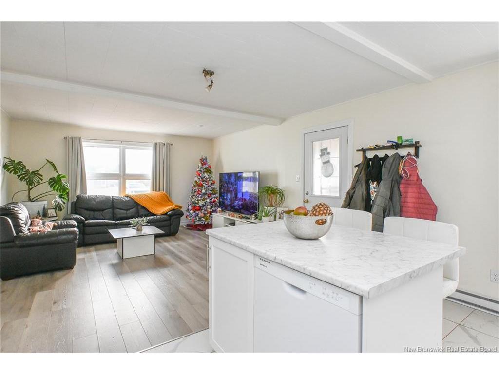 









223


Boul St-Pierre E.

BLVD,
Caraquet,




NB
E1W 1B1

