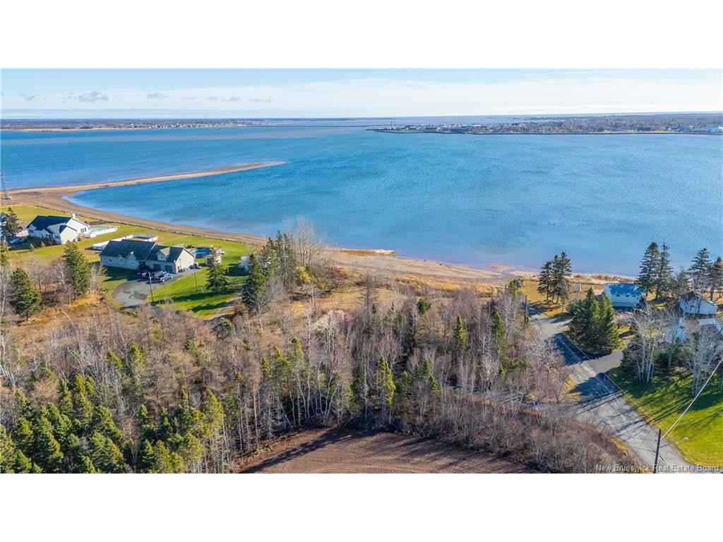 









22


de la Pointe

LANE,
Pointe-Brûlée,







NB
E8S 2T6

