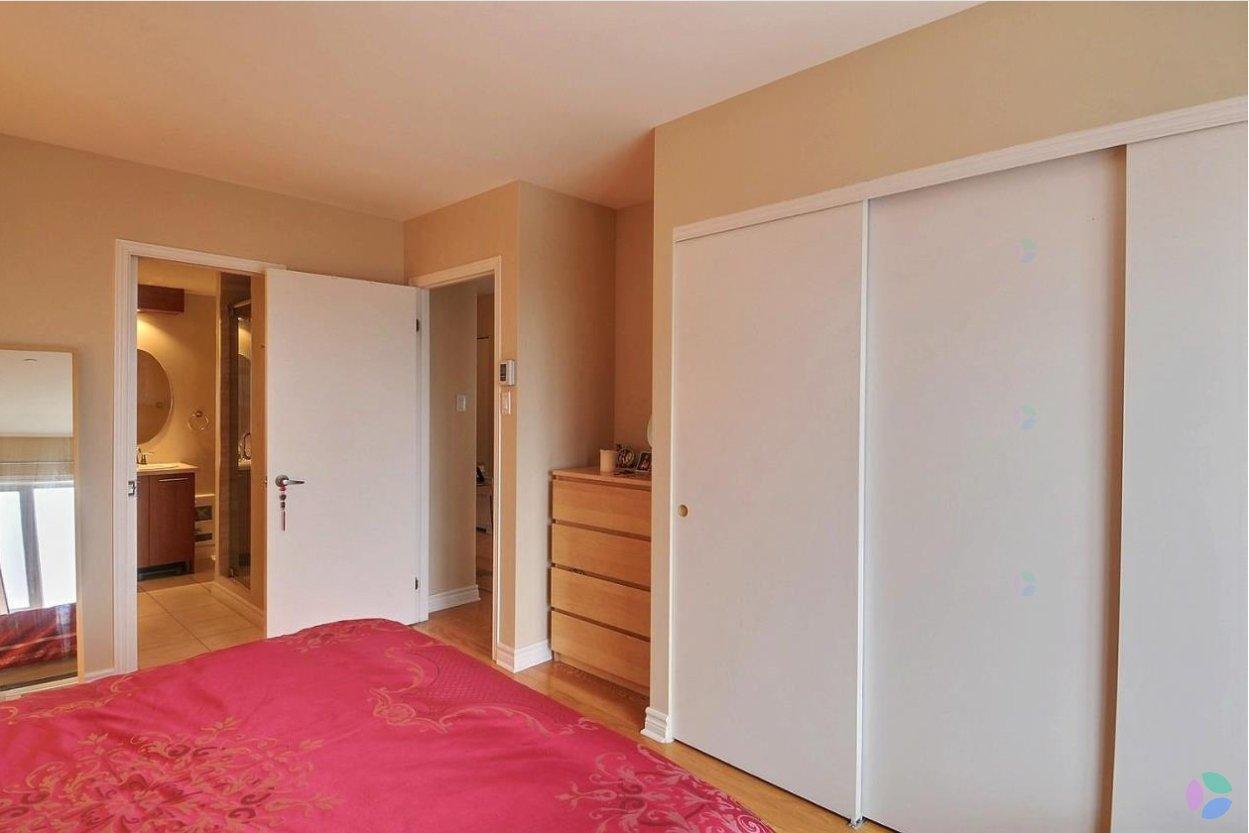 









1925


Rue Émile-Martineau

, 611,
Laval (Laval-des-Rapides),




QC
H7N0B2

