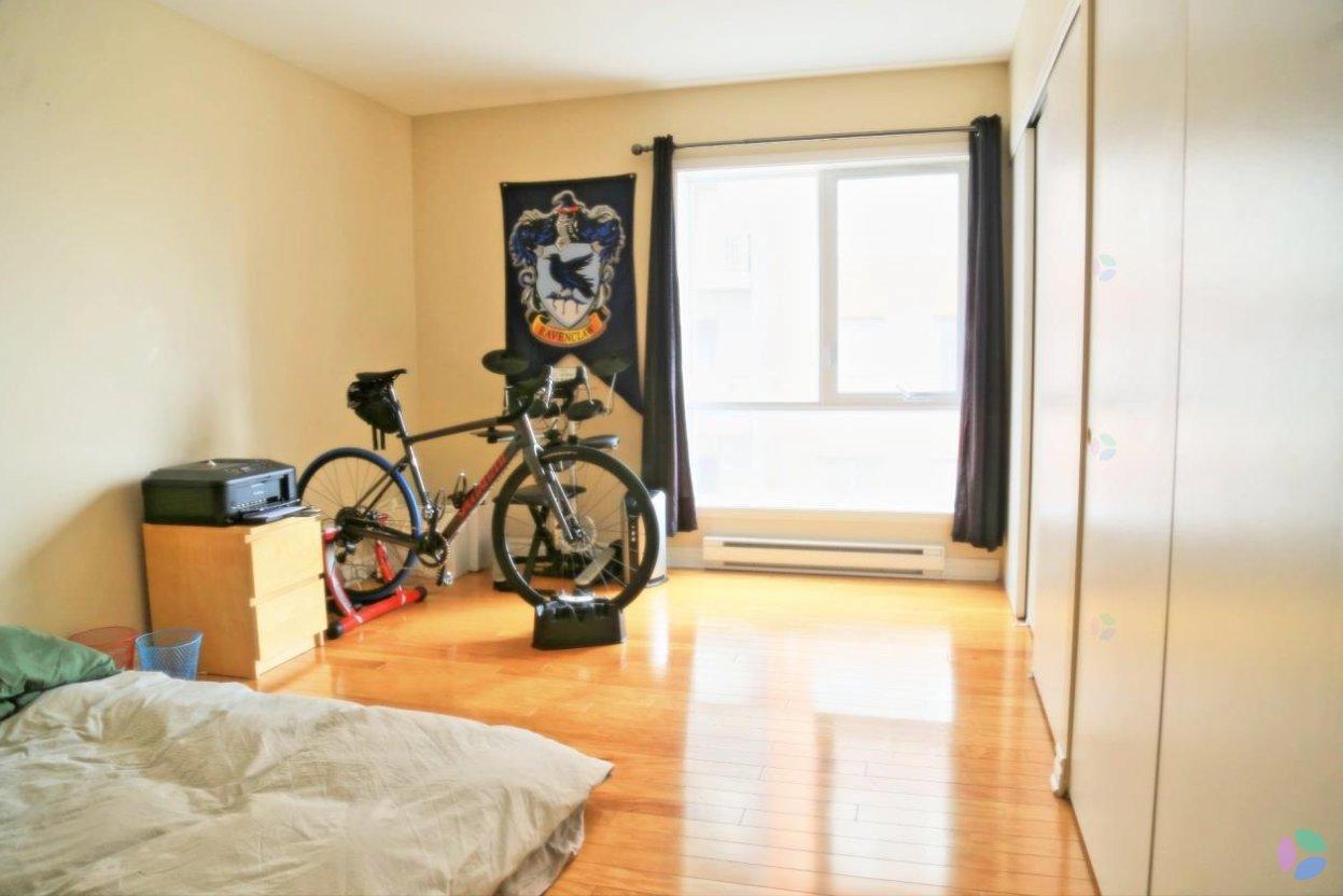 









1925


Rue Émile-Martineau

, 611,
Laval (Laval-des-Rapides),




QC
H7N0B2

