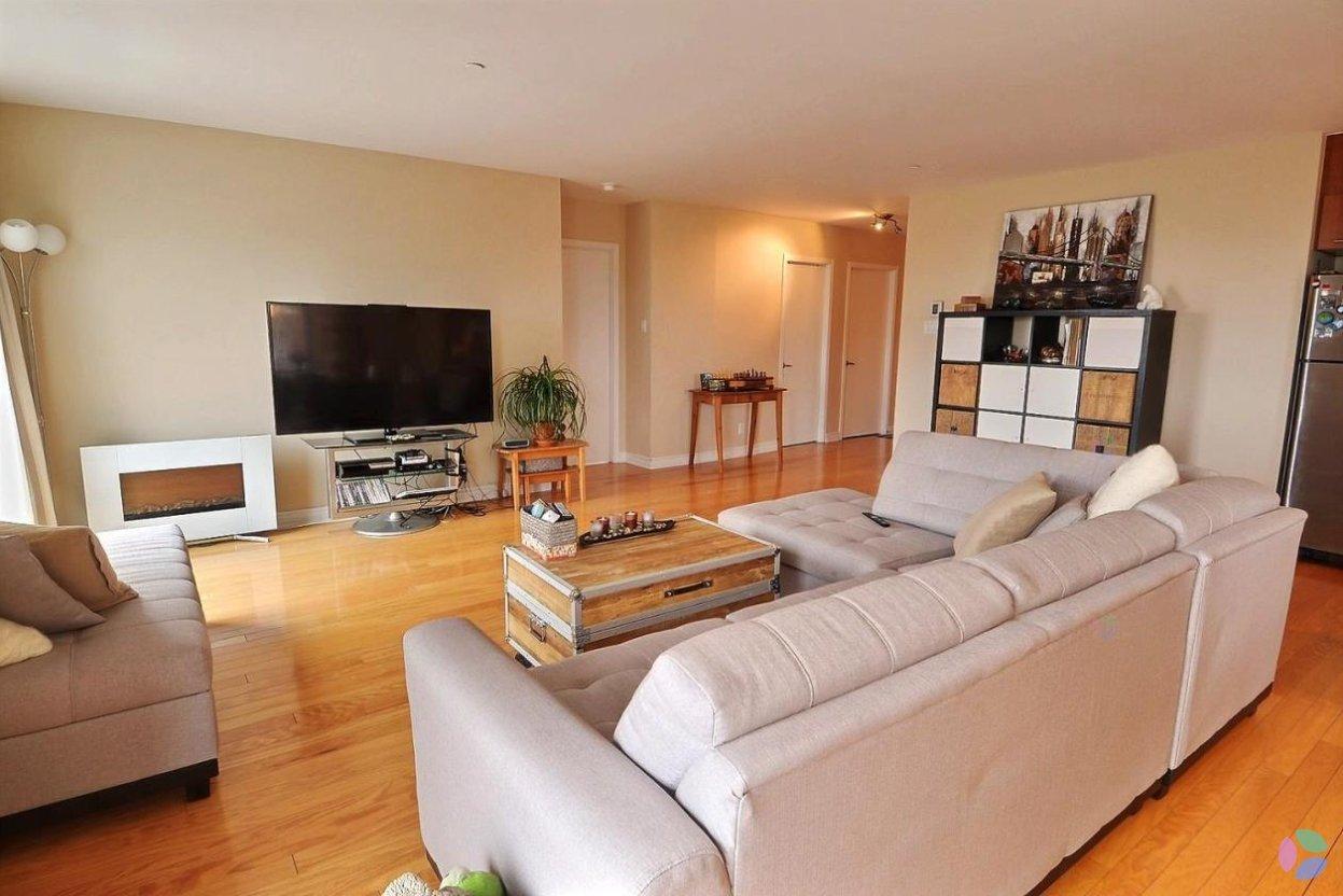 









1925


Rue Émile-Martineau

, 611,
Laval (Laval-des-Rapides),




QC
H7N0B2

