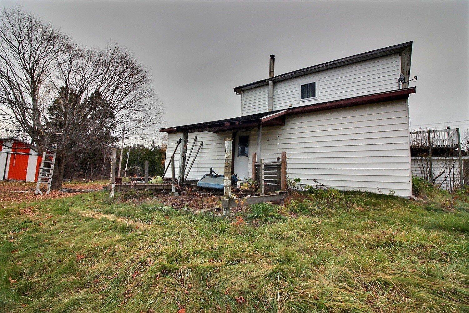 









150

 - 152


Ch. Ste-Anne

,
Saint-Alban,




QC
G0A3B0

