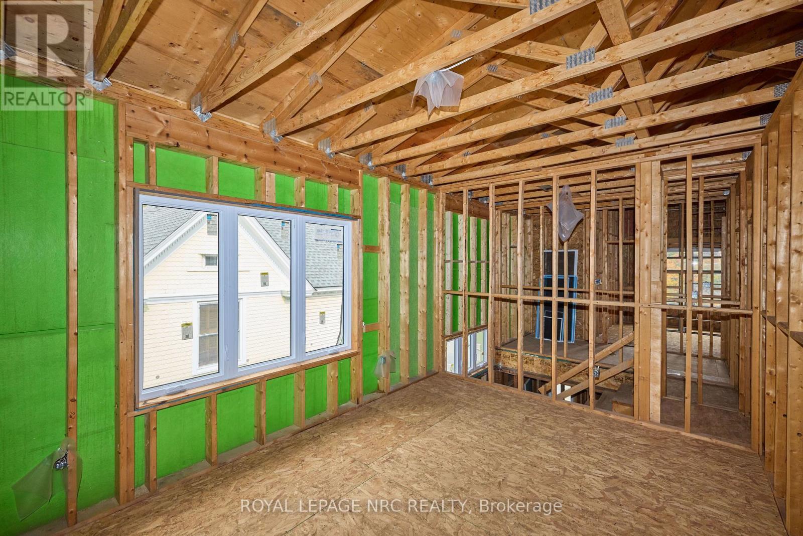 












5427 RIVER ROAD

,
Niagara Falls (Downtown),




Ontario
L2E3H1

