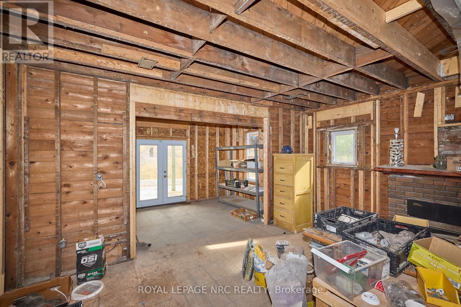 












5427 RIVER ROAD

,
Niagara Falls (Downtown),




Ontario
L2E3H1

