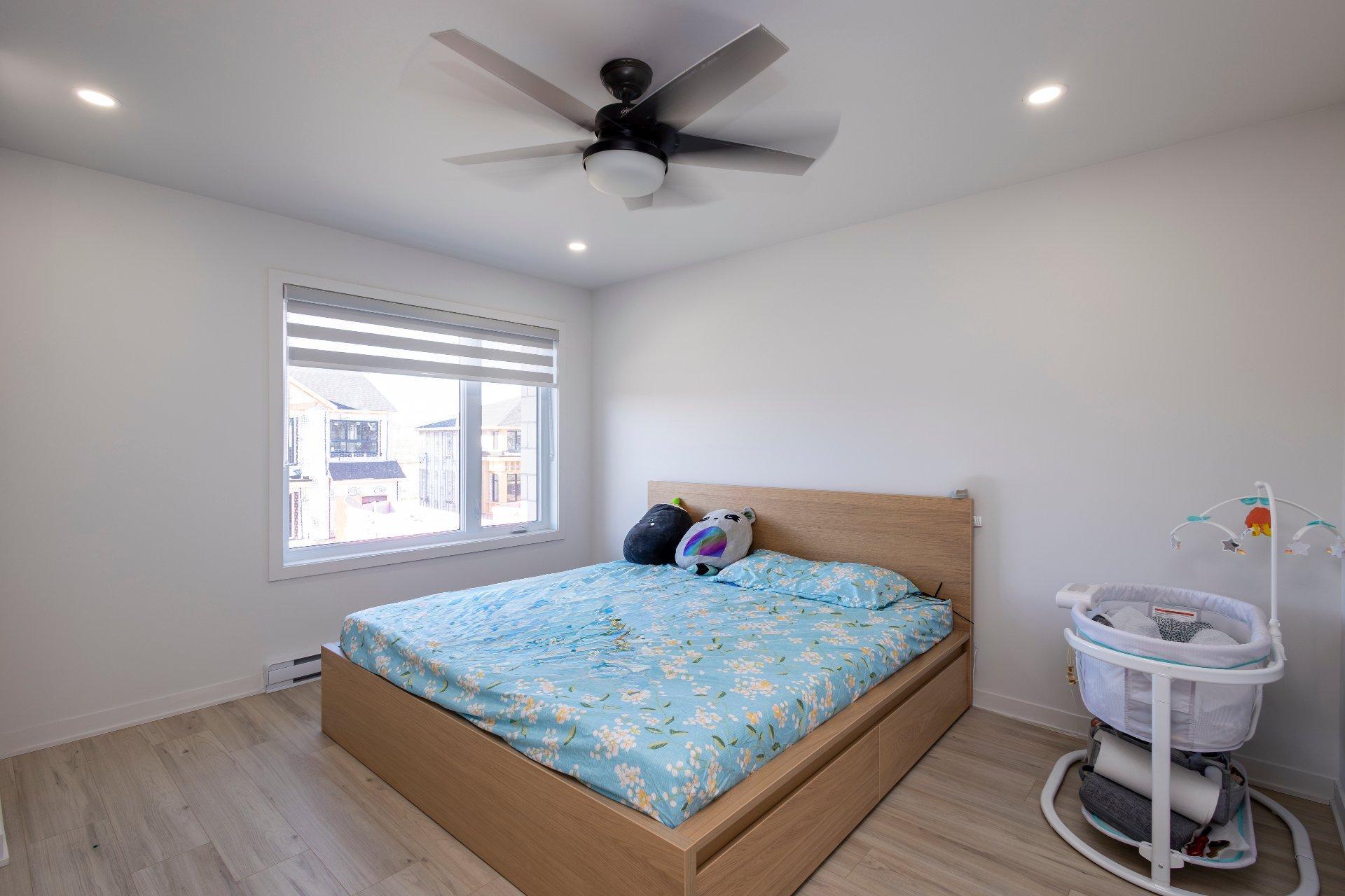 









3250


Rue du Riesling

,
Sainte-Marthe-sur-le-Lac,




QC
J0N1P0

