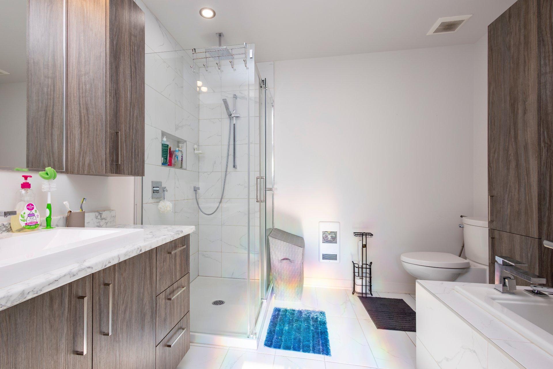 









3250


Rue du Riesling

,
Sainte-Marthe-sur-le-Lac,




QC
J0N1P0

