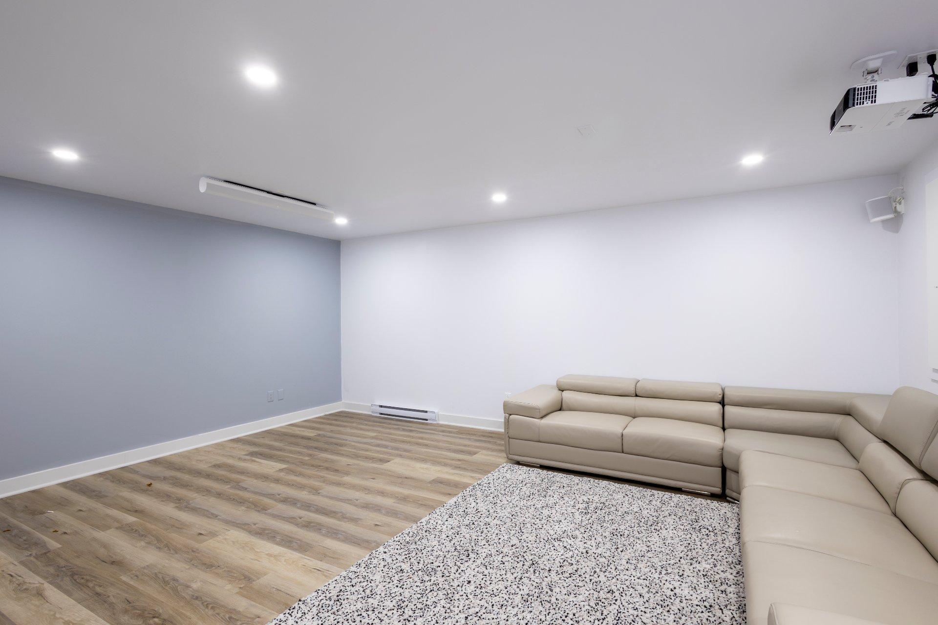 









3250


Rue du Riesling

,
Sainte-Marthe-sur-le-Lac,




QC
J0N1P0

