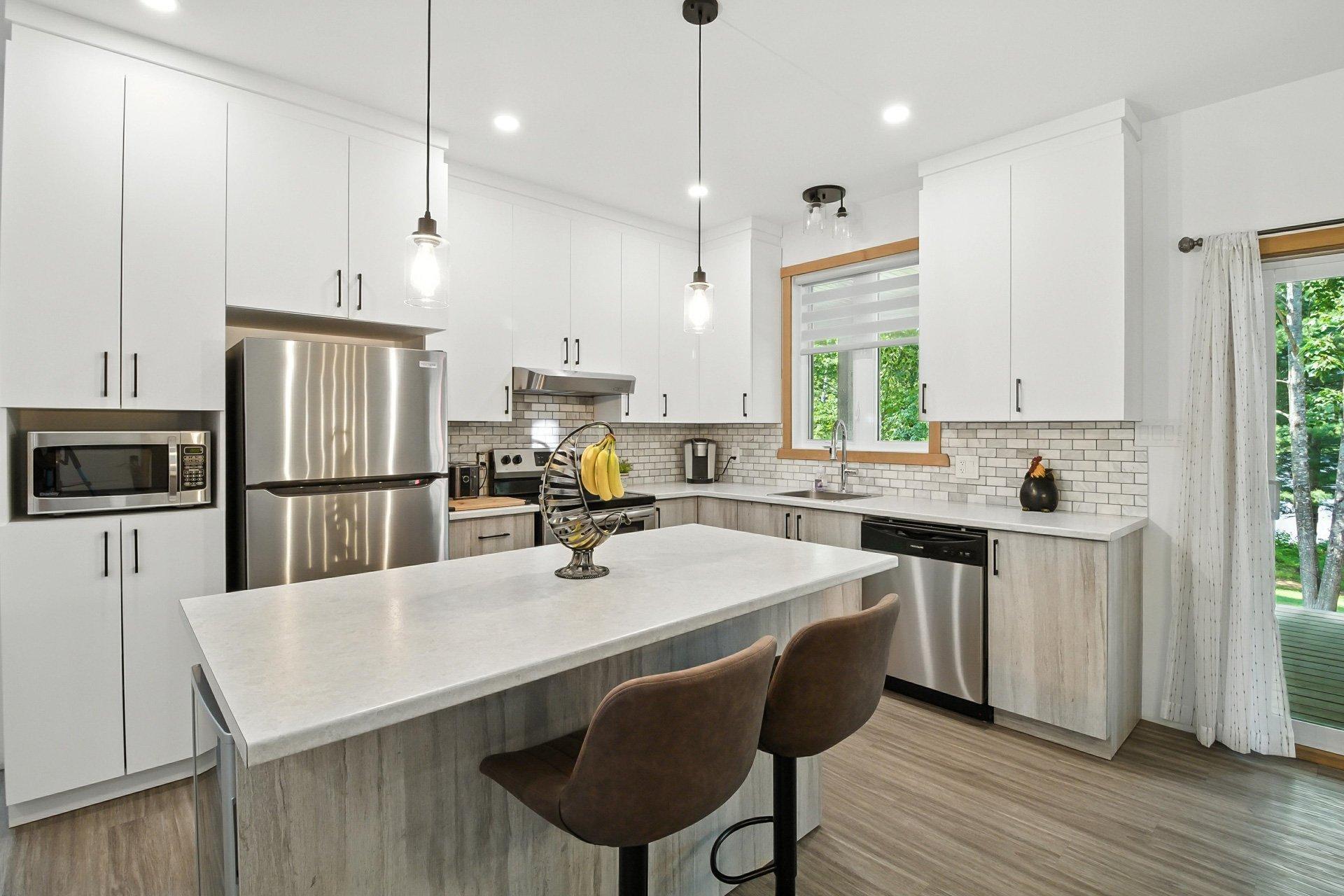 









90


Ch. du Huard

,
Val-des-Bois,




QC
J0X3C0

