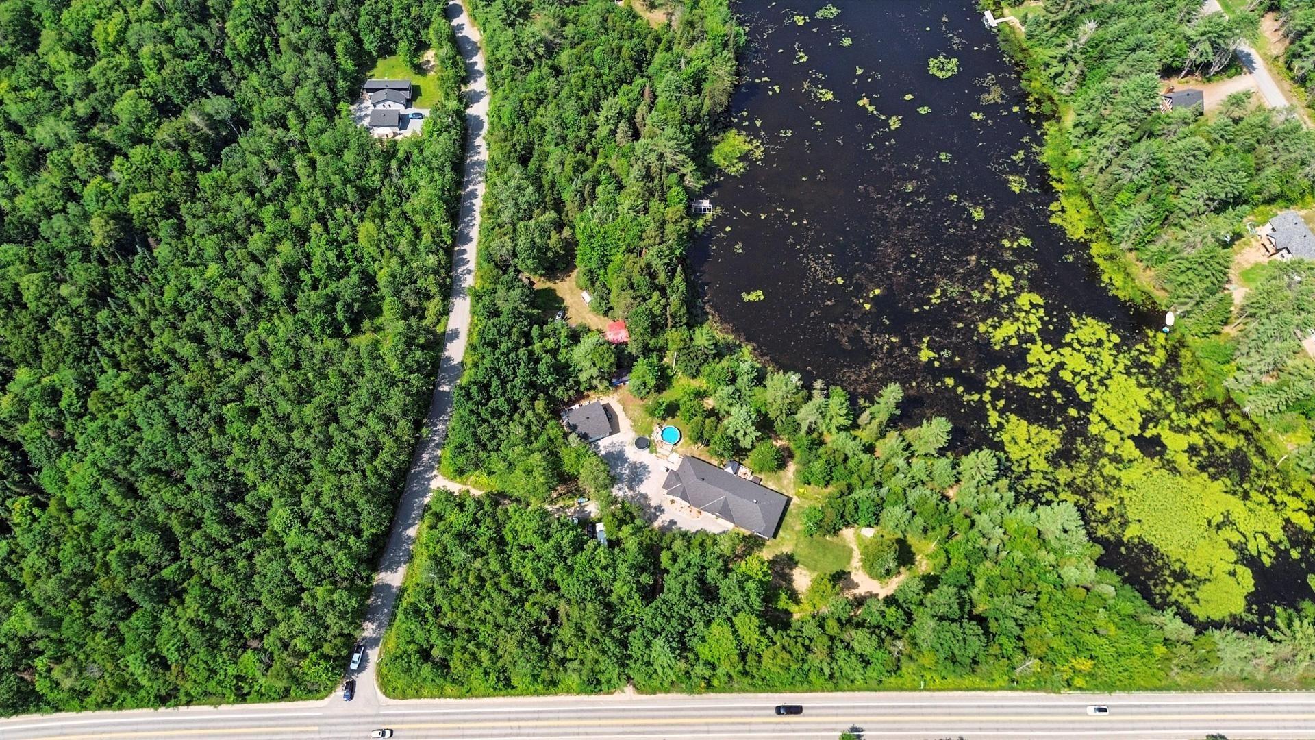 









90


Ch. du Huard

,
Val-des-Bois,




QC
J0X3C0

