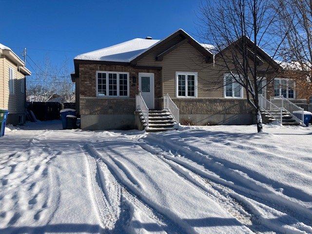 









26


Rue de la Bourgade

,
Gatineau (Gatineau),




QC
J8P0E2

