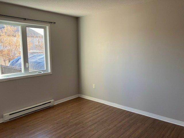 









26


Rue de la Bourgade

,
Gatineau (Gatineau),




QC
J8P0E2

