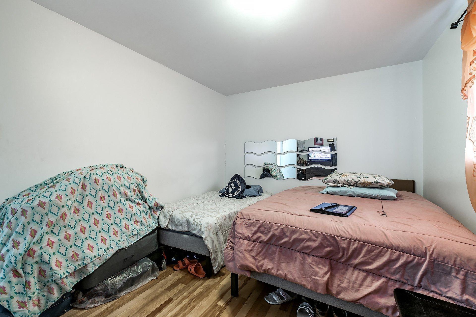 









6396


Rue Villeneuve

, 7,
Montréal (Montréal-Nord),




QC
H1G1M4

