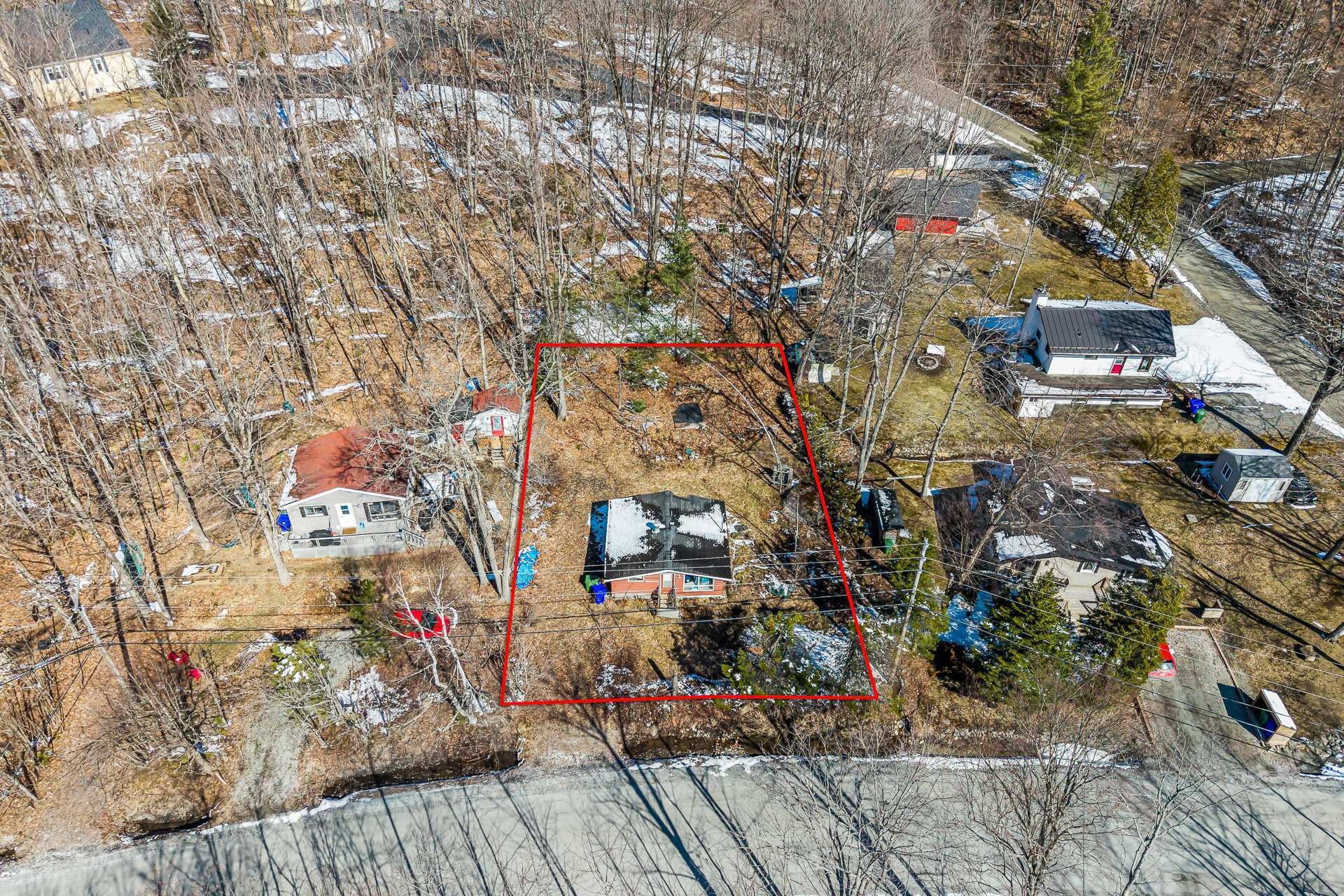 









82


Rue du Lac-des-Sittelles

,
Austin,




QC
J0B1B0

