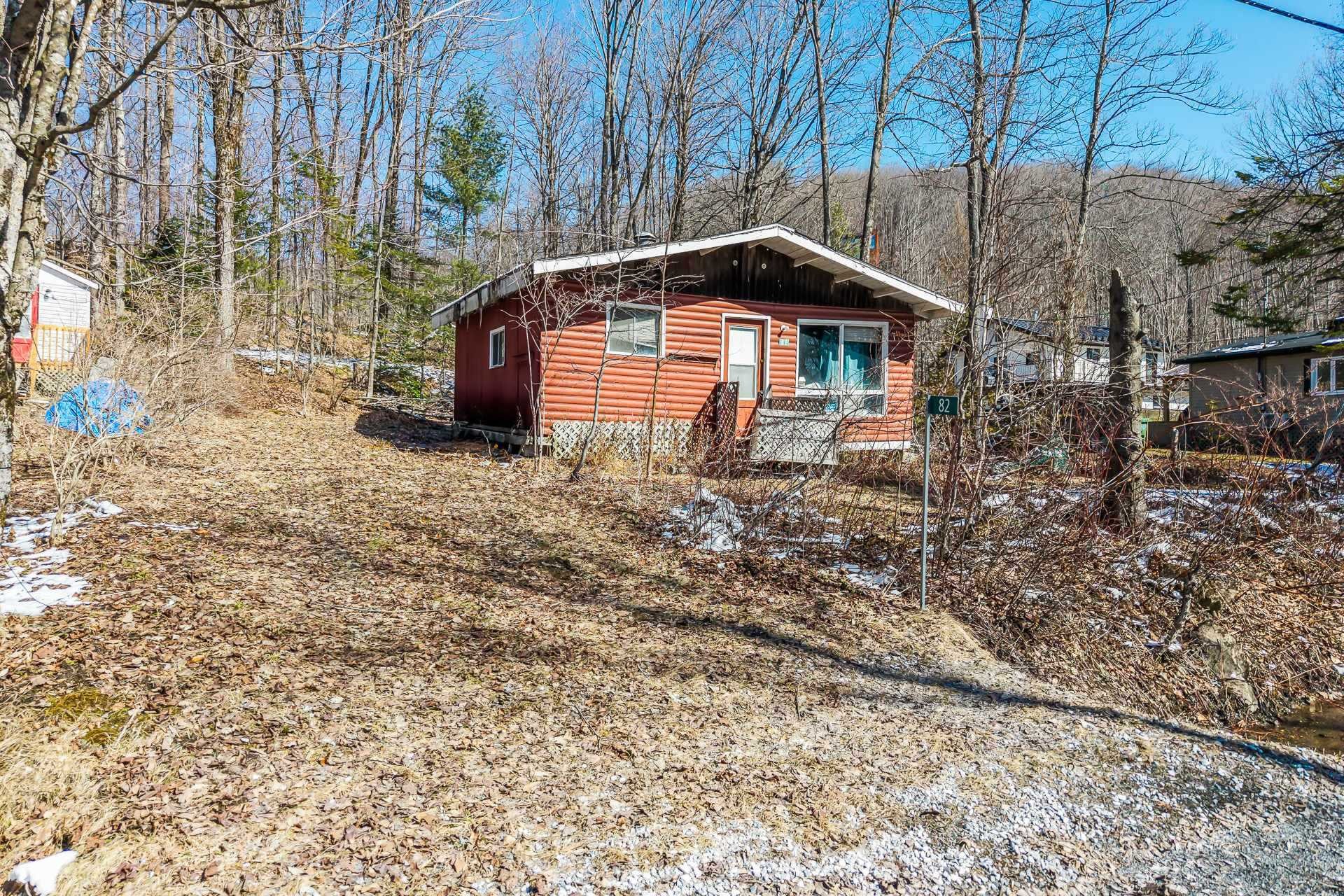 









82


Rue du Lac-des-Sittelles

,
Austin,




QC
J0B1B0

