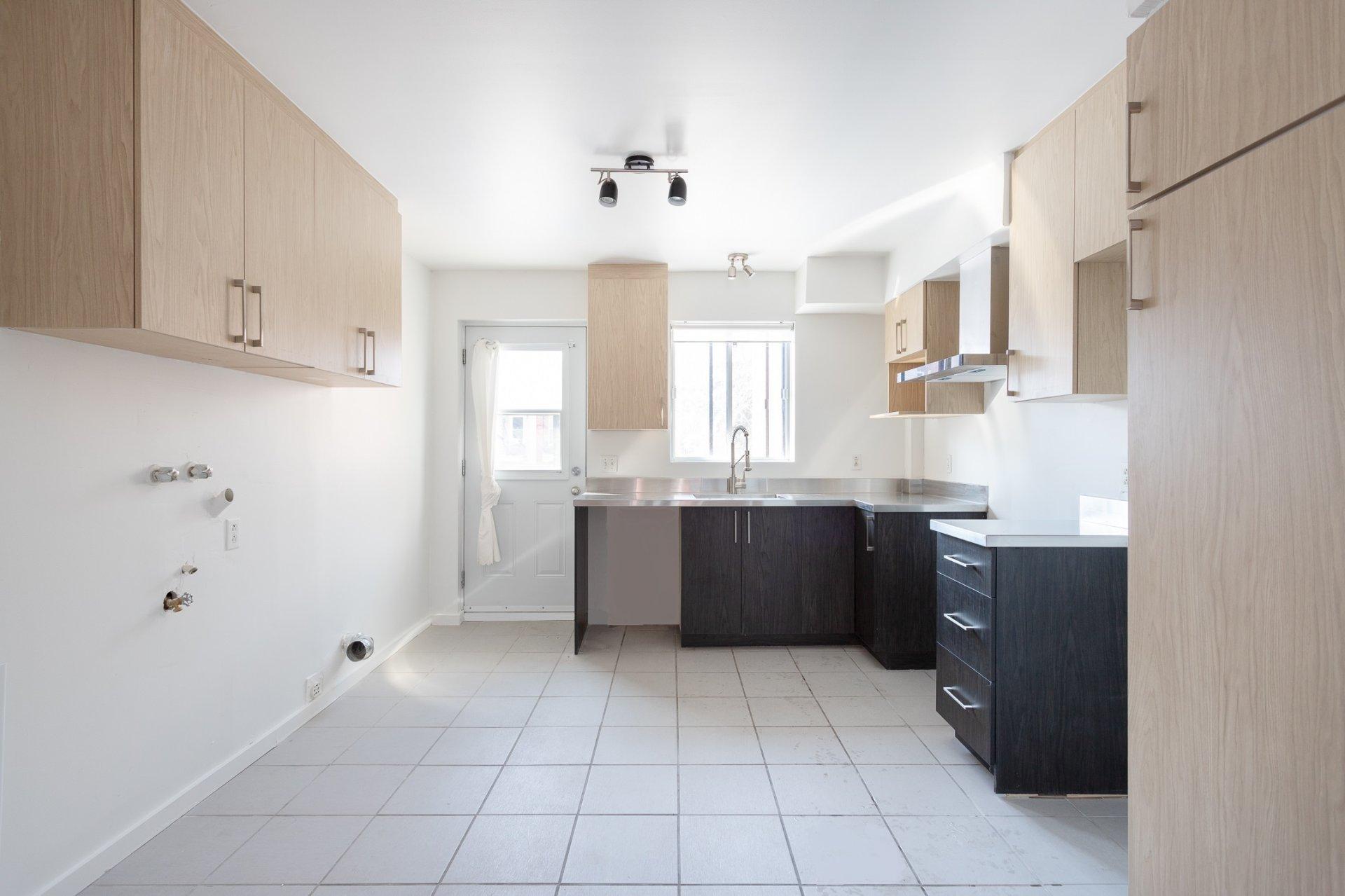 









1626

 - 1636


Rue St-Germain

,
Montréal (Mercier/Hochelaga-Maisonneuve),




QC
H1W2T4

