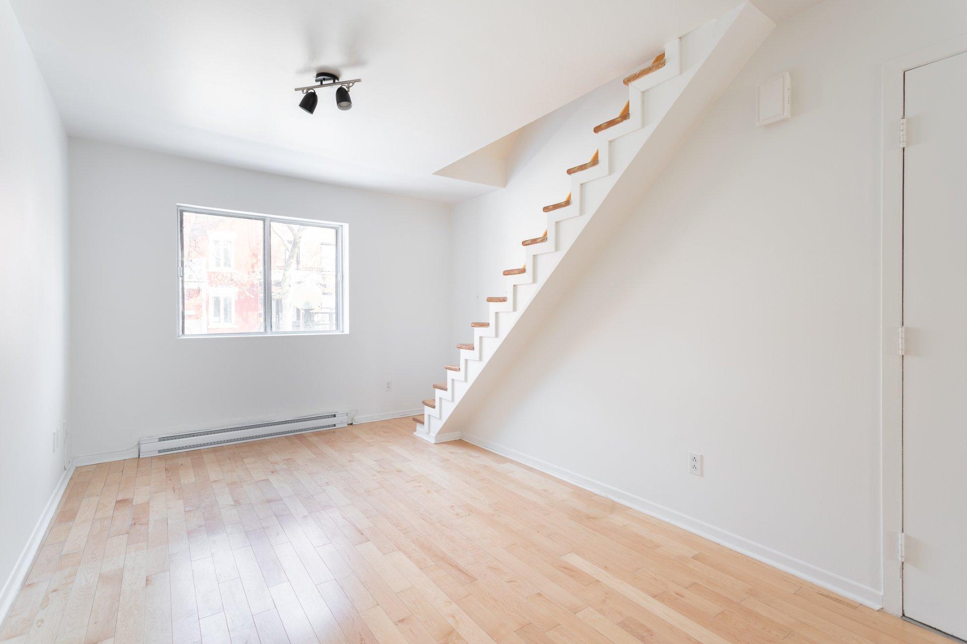 









1626

 - 1636


Rue St-Germain

,
Montréal (Mercier/Hochelaga-Maisonneuve),




QC
H1W2T4

