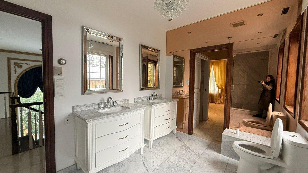 









8855


Boul. Gouin E.

,
Montréal (Rivière-des-Prairies/Pointe-aux-Trembles),




QC
H1E2P7

