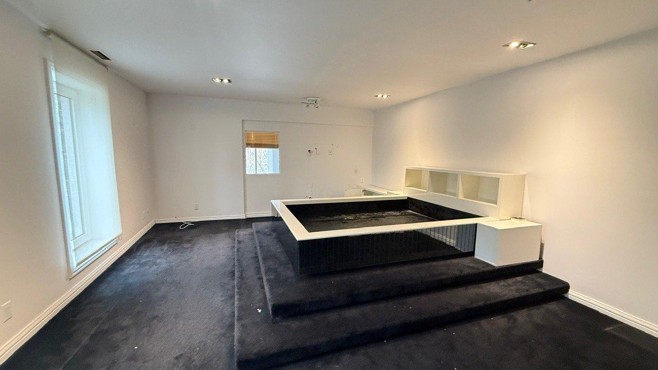 









8855


Boul. Gouin E.

,
Montréal (Rivière-des-Prairies/Pointe-aux-Trembles),




QC
H1E2P7

