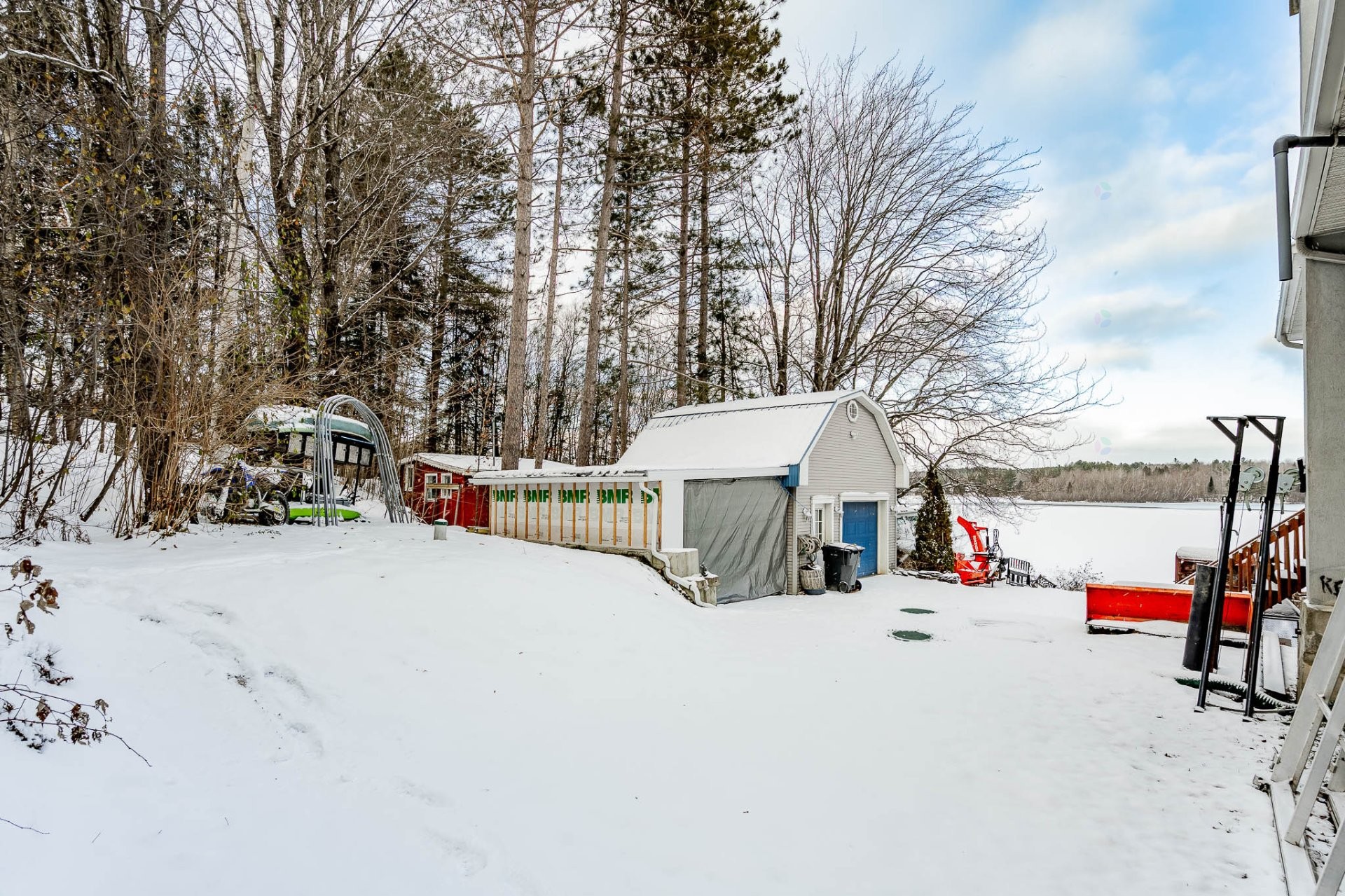 









353


Ch. St-Pierre

,
Saint-Claude,




QC
J1S2L5

