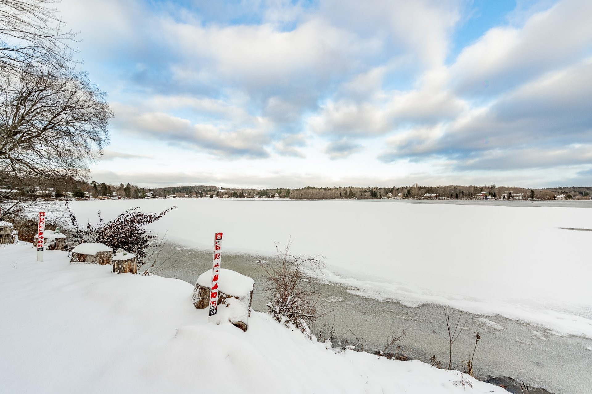 









353


Ch. St-Pierre

,
Saint-Claude,




QC
J1S2L5

