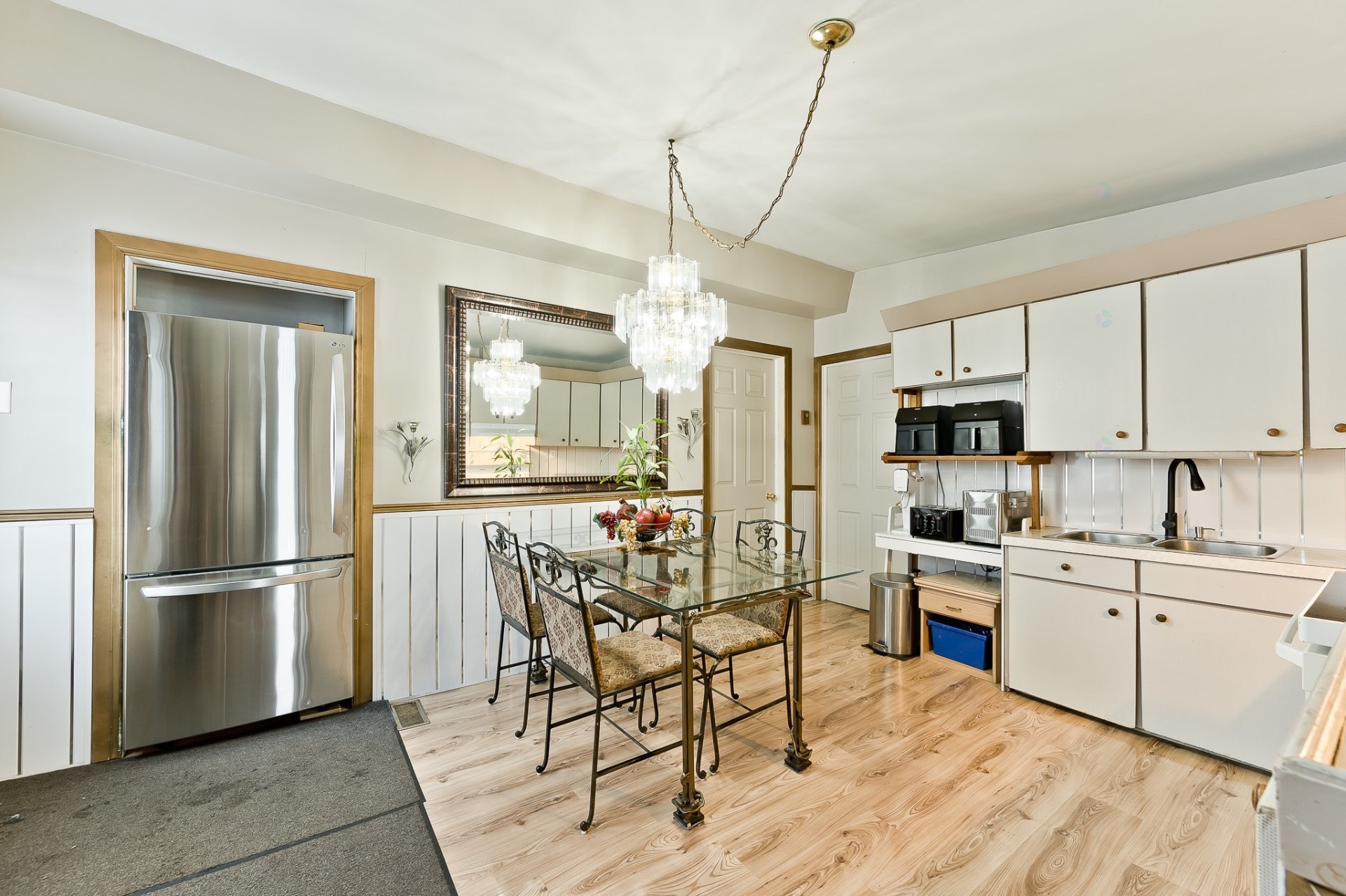 









353


Ch. St-Pierre

,
Saint-Claude,




QC
J1S2L5

