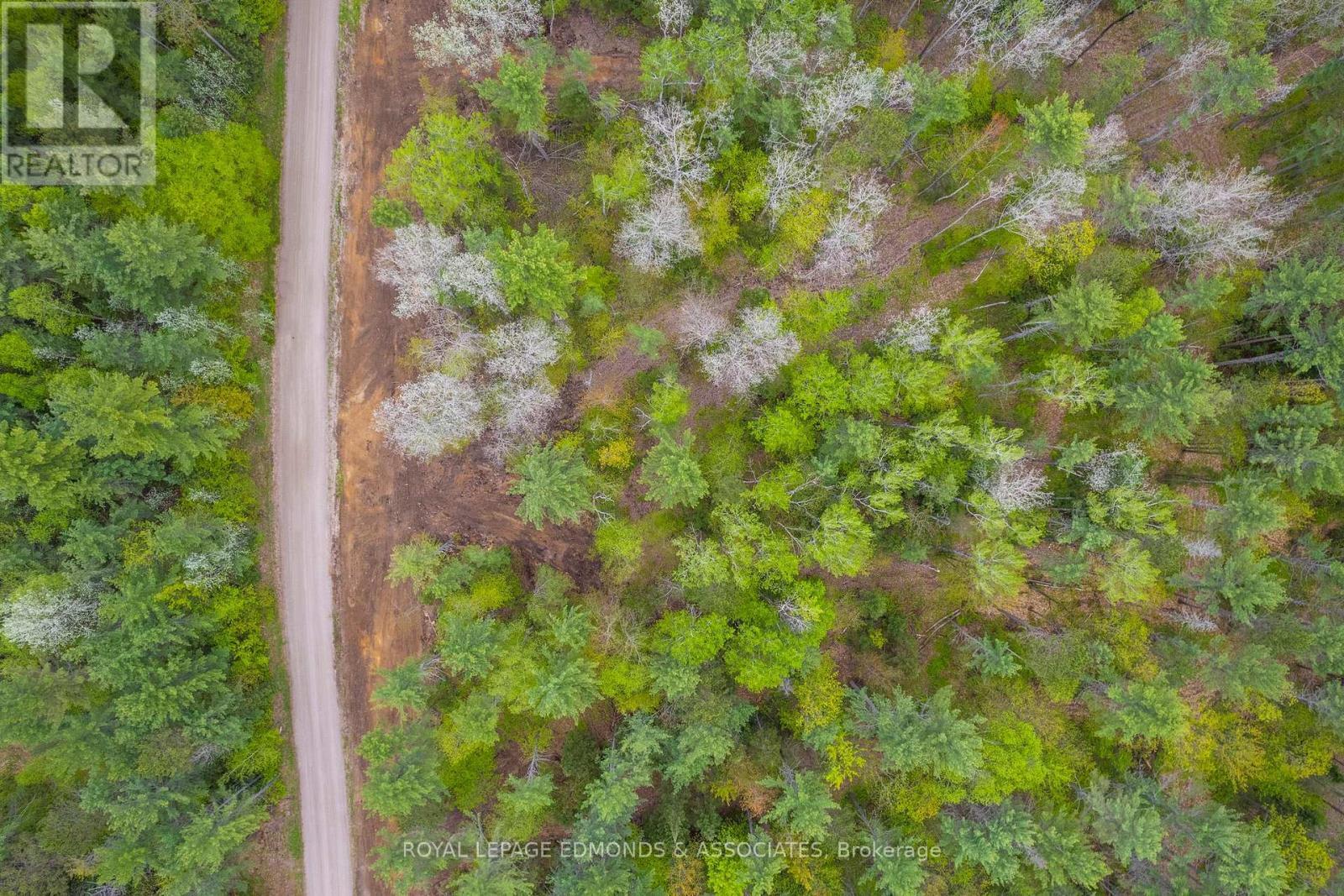 












0000 NANGOR TRAIL

,
Whitewater Region,







Ontario
K0J2L0

