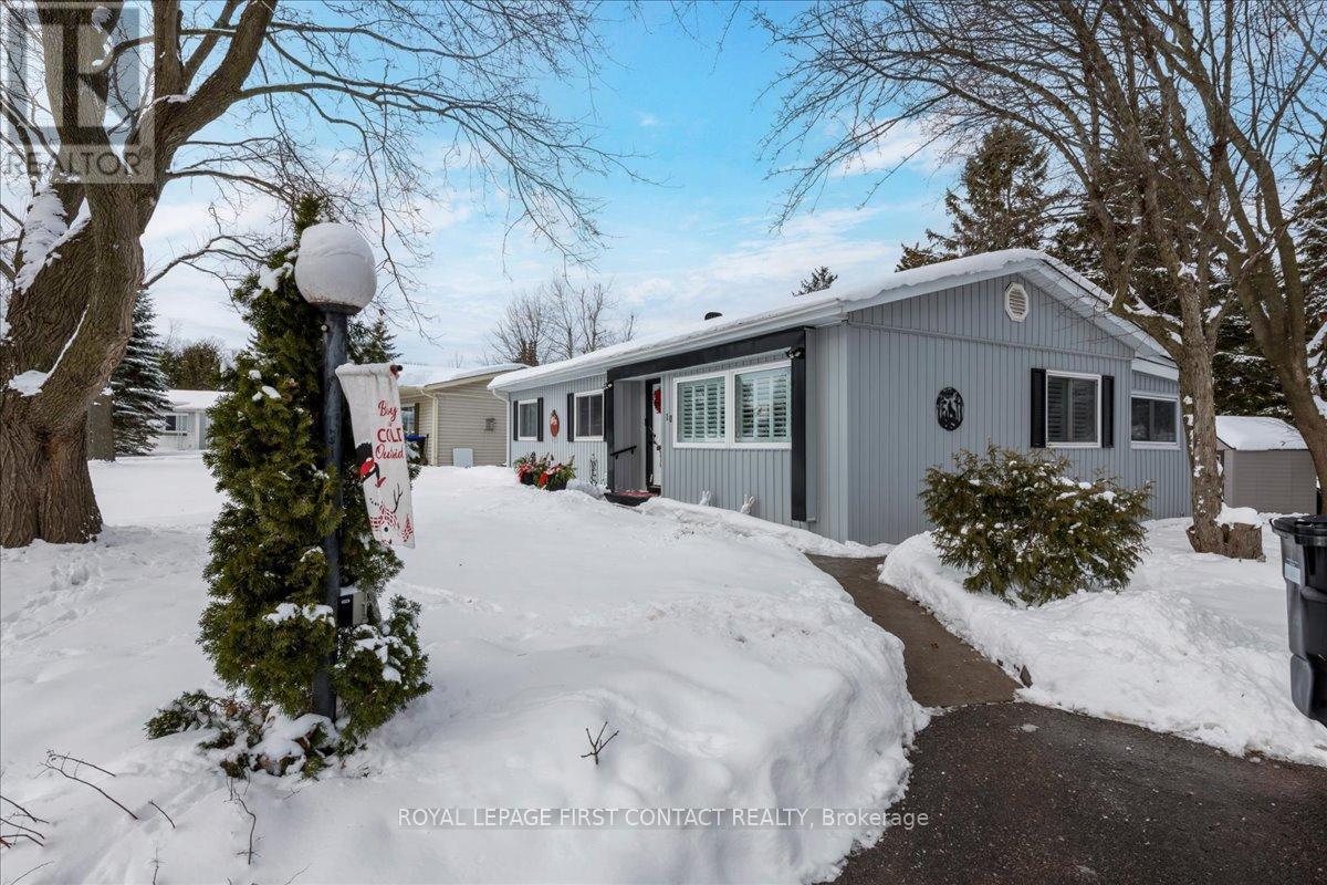 












10 SOUTH BOULEVARD

,
Innisfil,




Ontario
L9S1L7

