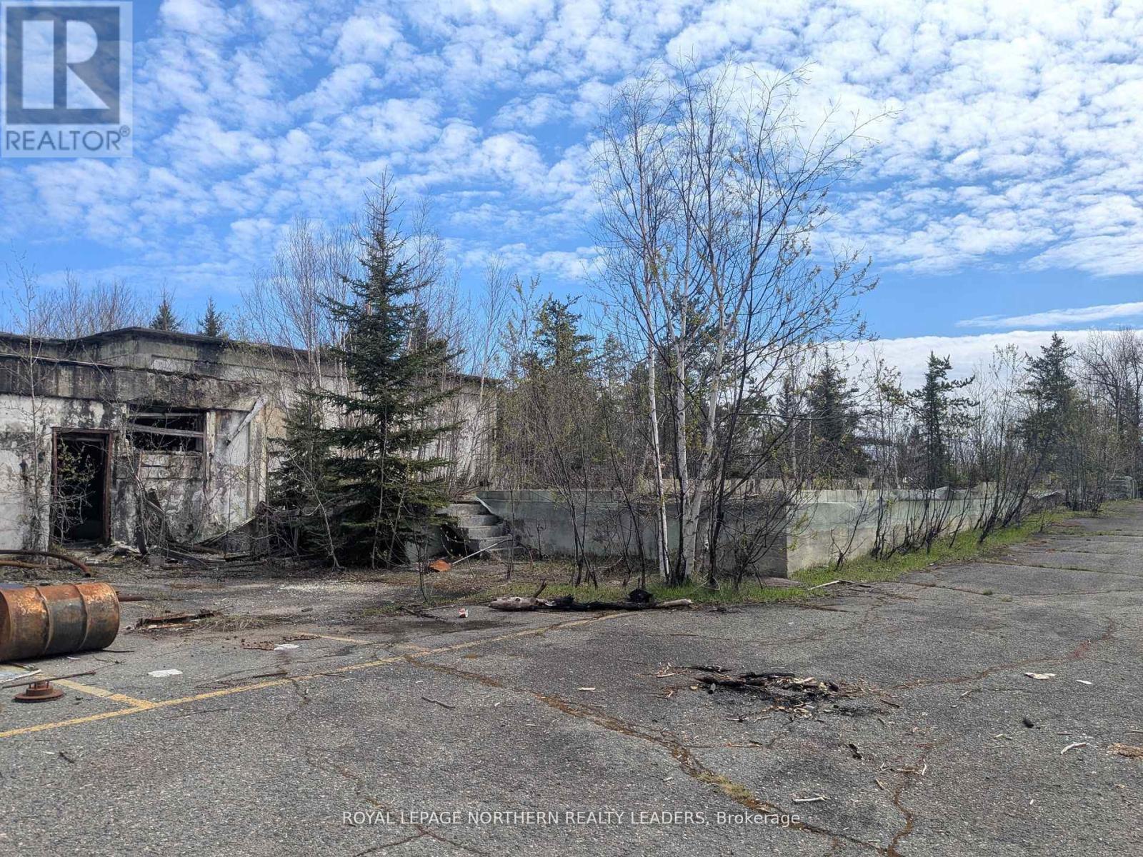 












1619 LAVA MOUNTAIN ROAD

,
Black River-Matheson (Matheson),







Ontario
P0K1R0

